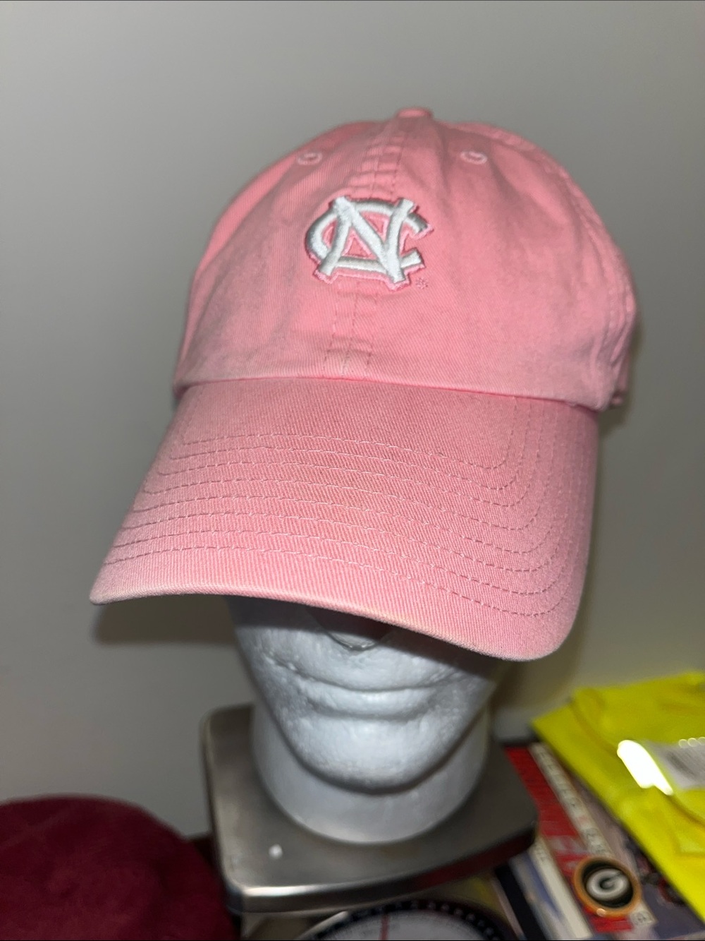Twins ladies Team UNC North Carolina Tar Heels Tarheels Pink golf cap hat women’